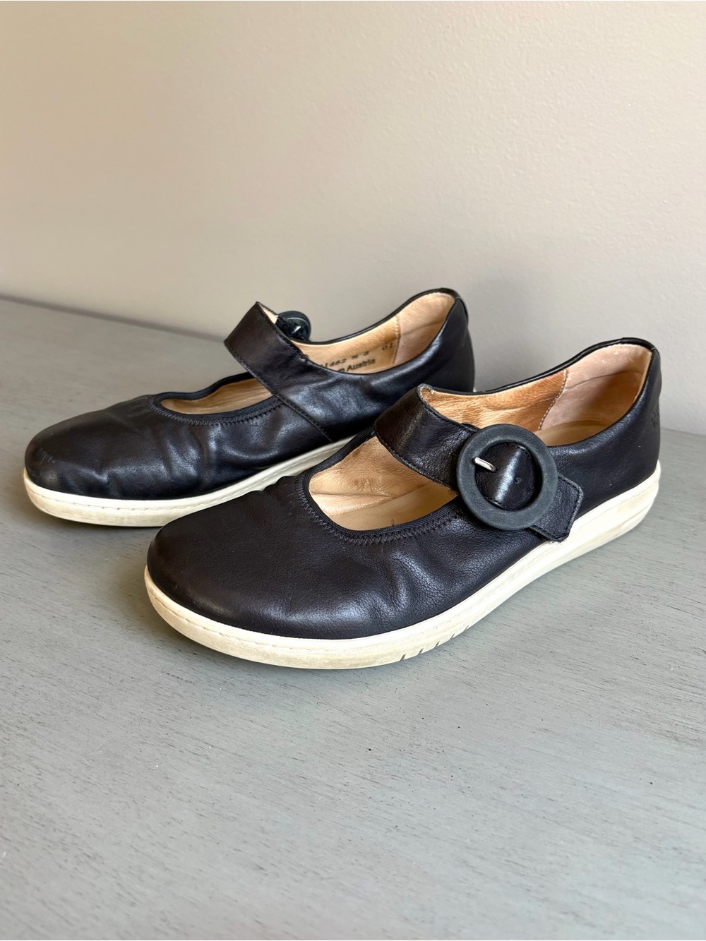 Hartjes XS Black Leather Mary Jane Shoe Sneakers Hook Loop Buckle Women 7.5